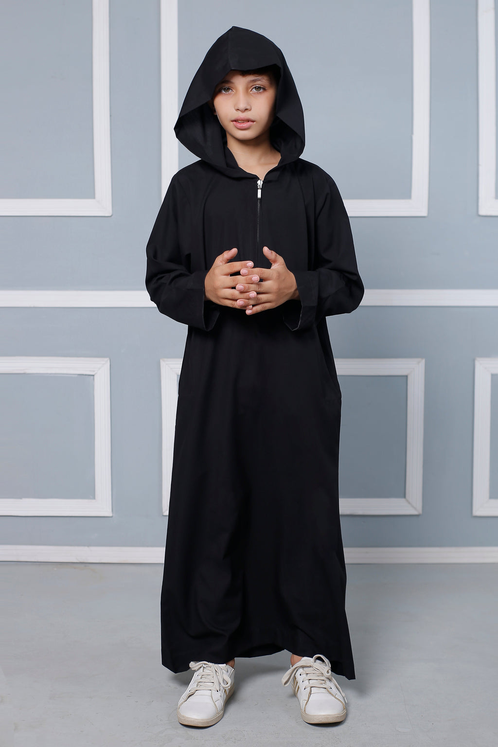 Zip Close Hooded Jubba