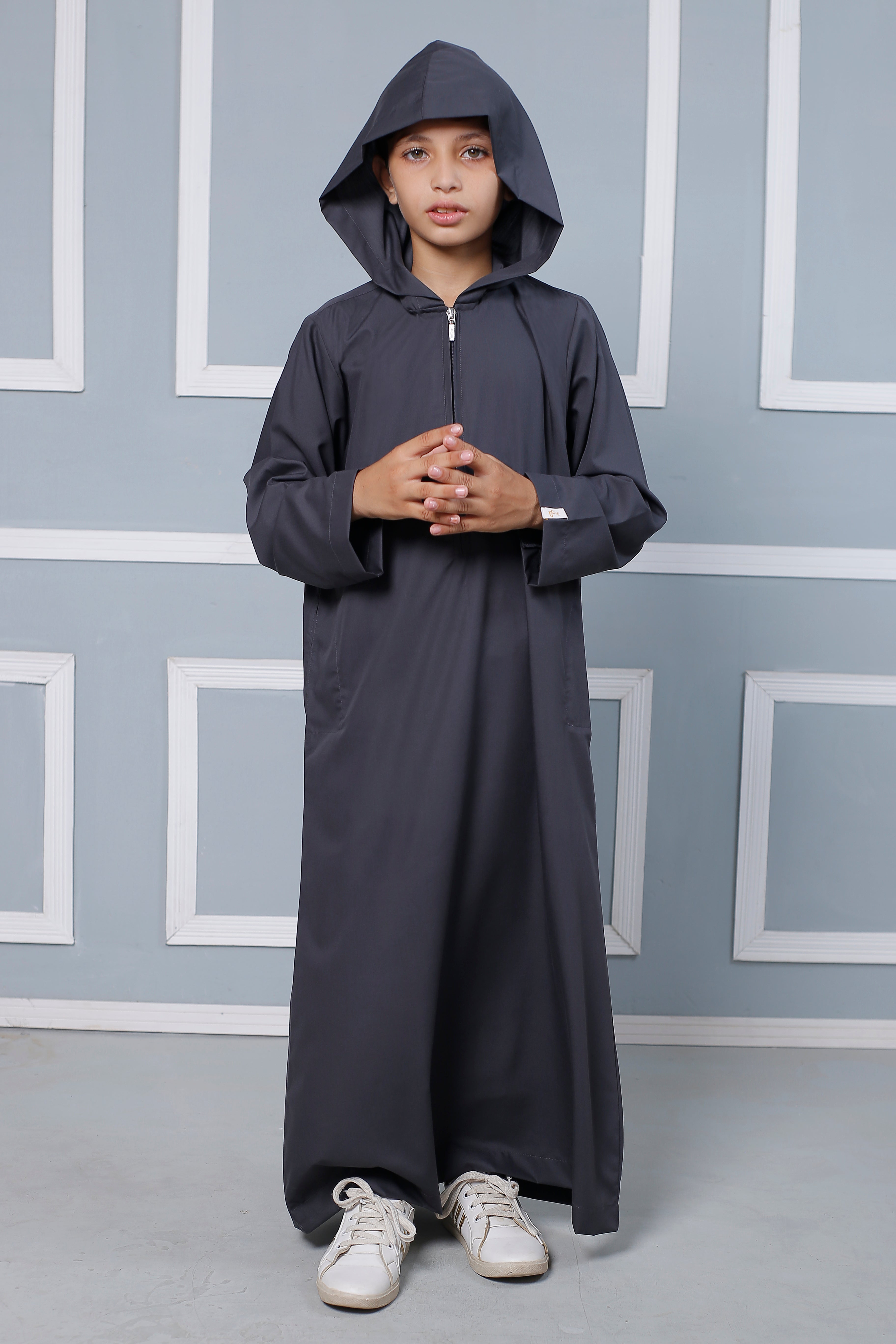 Zip Close Hooded Jubba