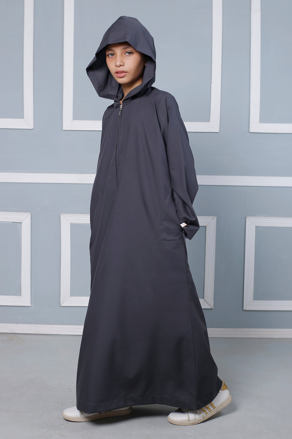 Zip Close Hooded Jubba
