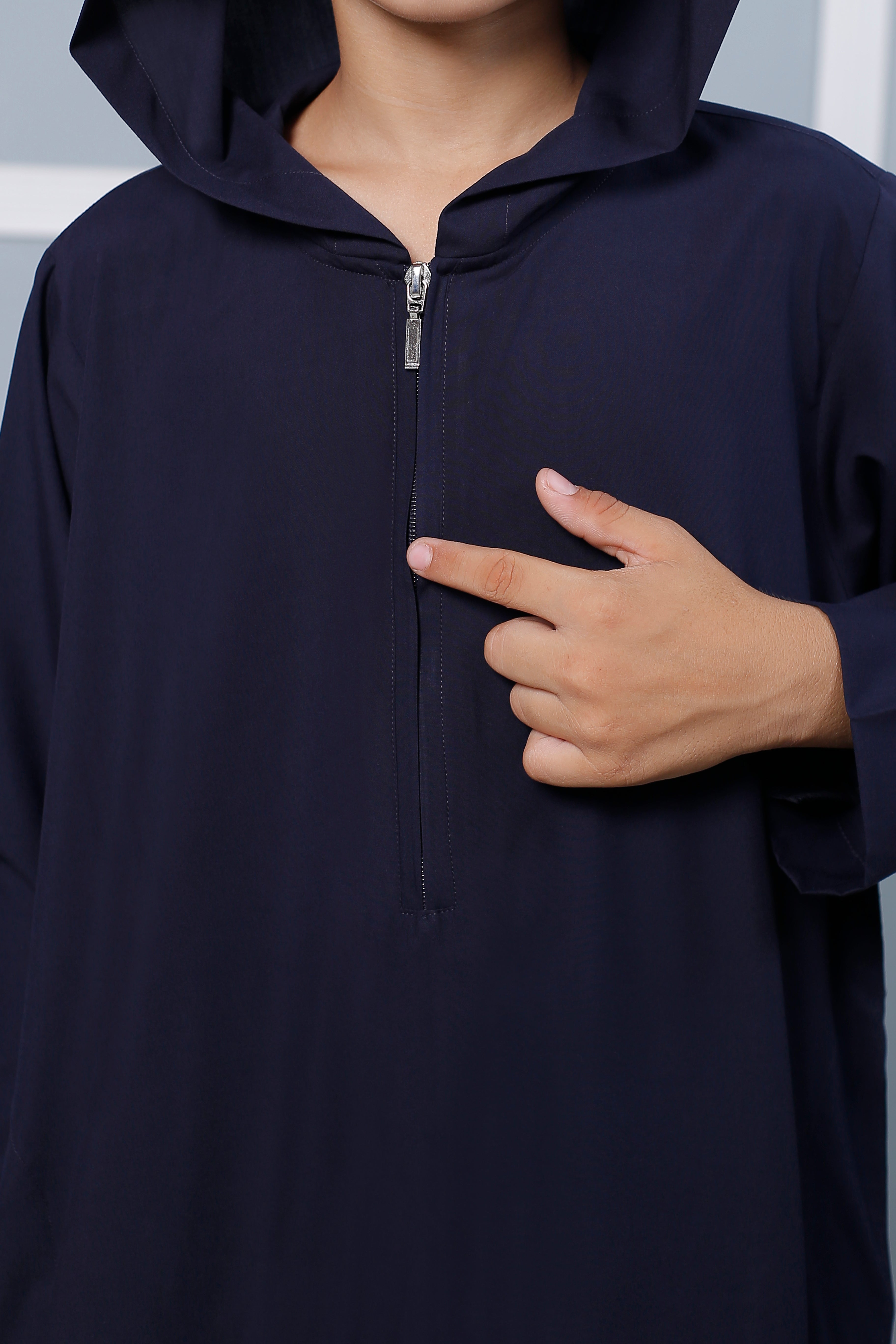 Zip Close Hooded Jubba