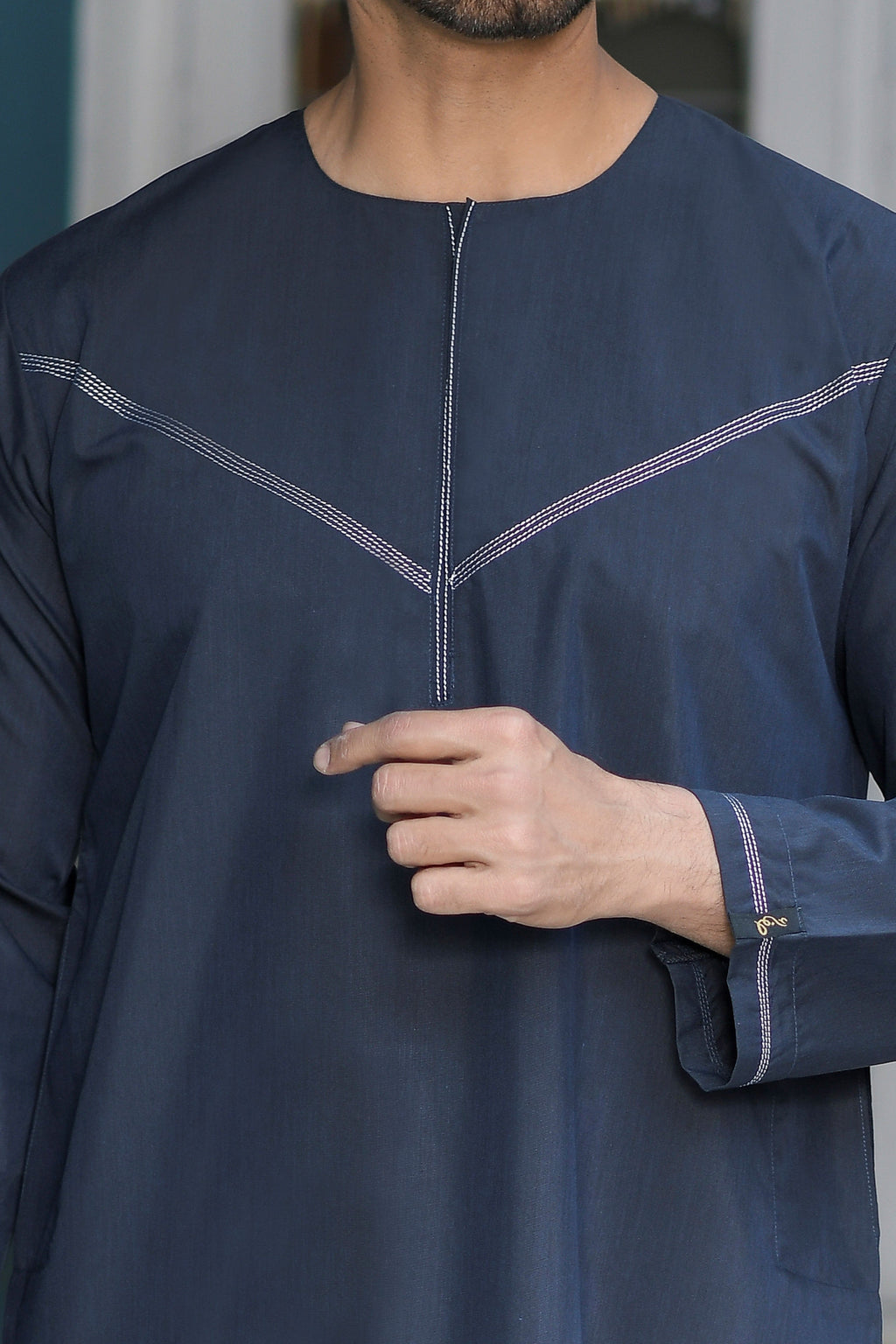 Navy Omani Round Neck Jubba with V Neck Stitched Embroidery