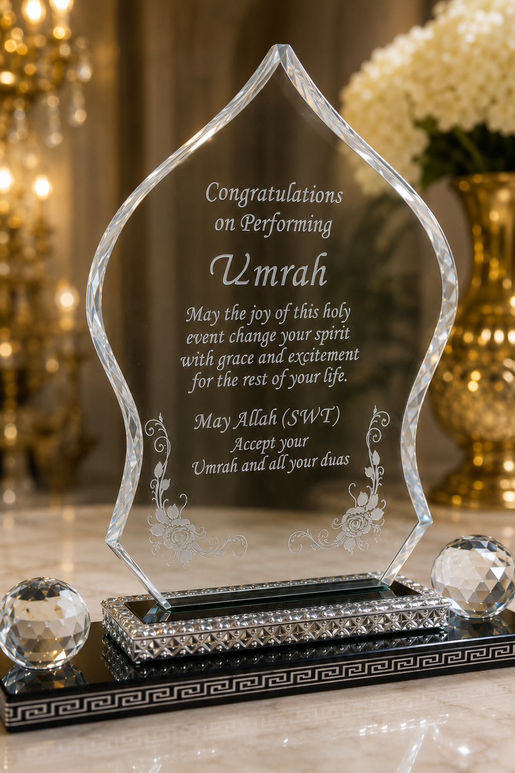 Elegant Umrah Mubarak Dome Crystal Gift Plaque