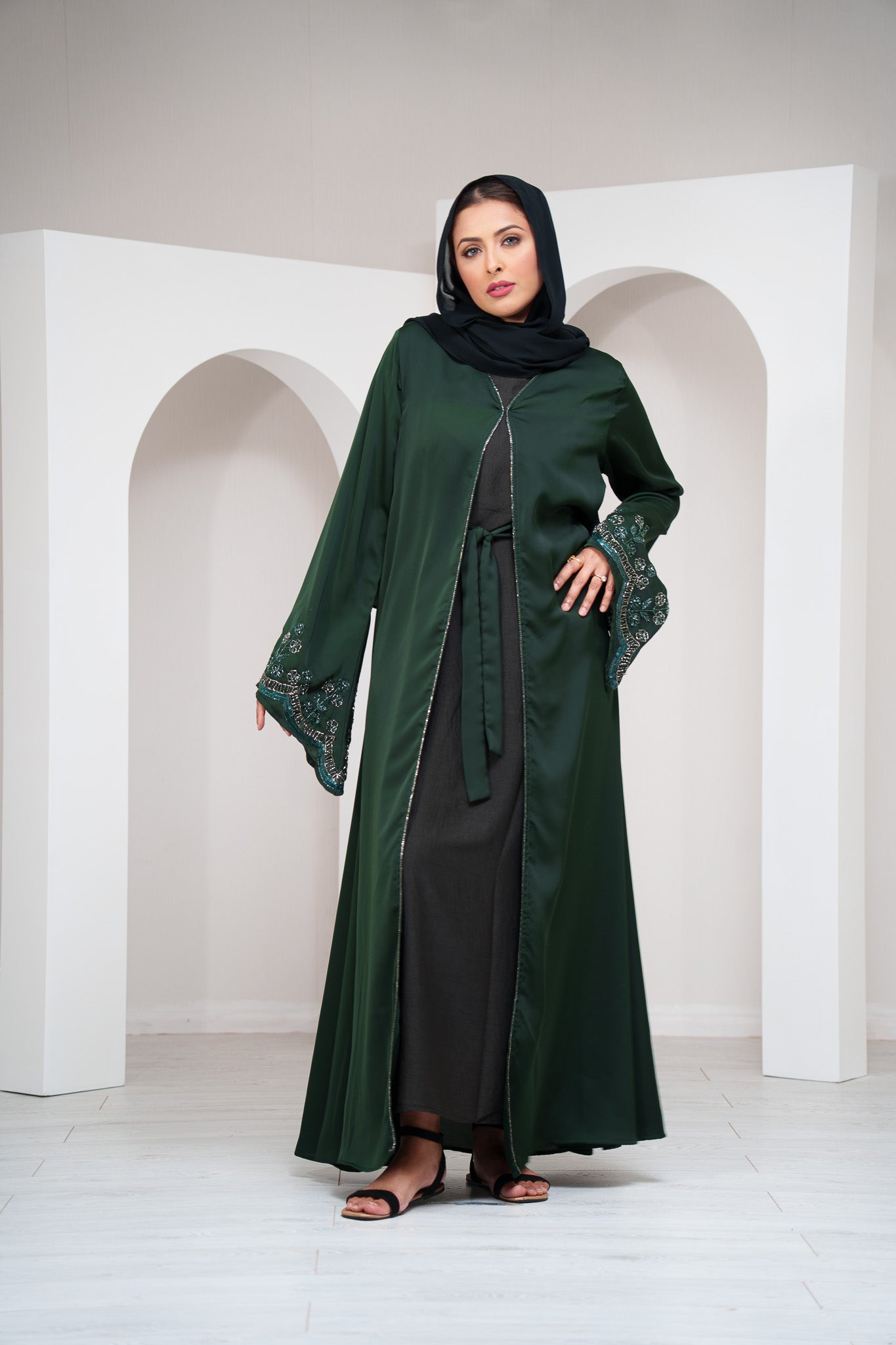 Emerald Green Elegant Womens 2 Piece Open Abaya Set with Diamante Cape Sleeves