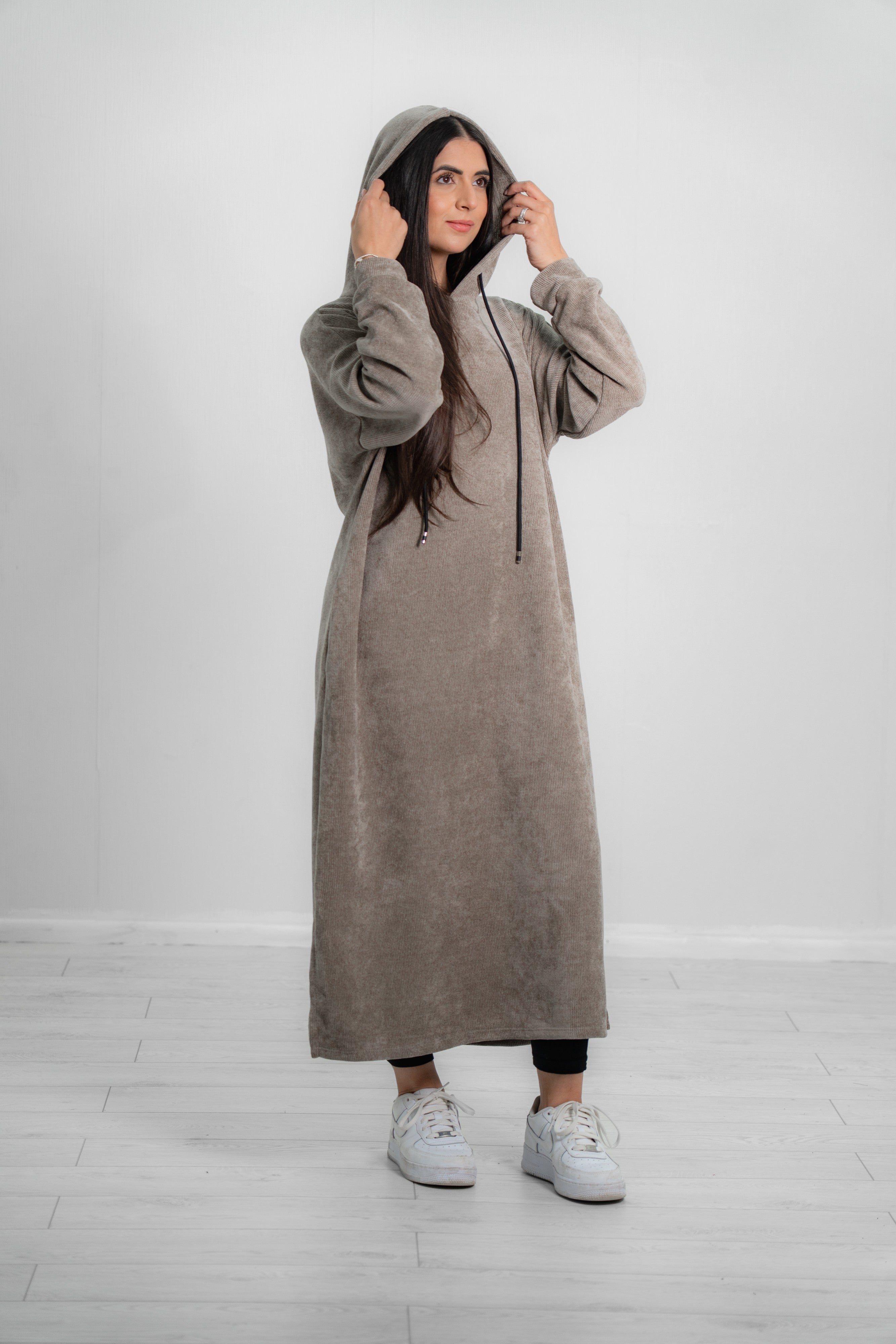 Women’s Wool Hooded Abaya