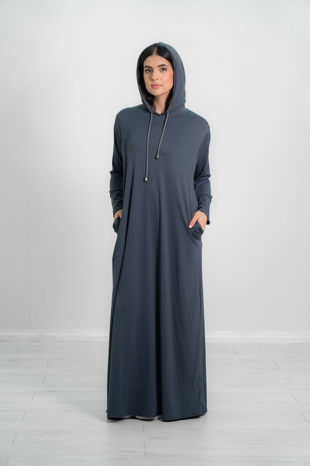 Women’s Long Hooded Ribbed Abaya