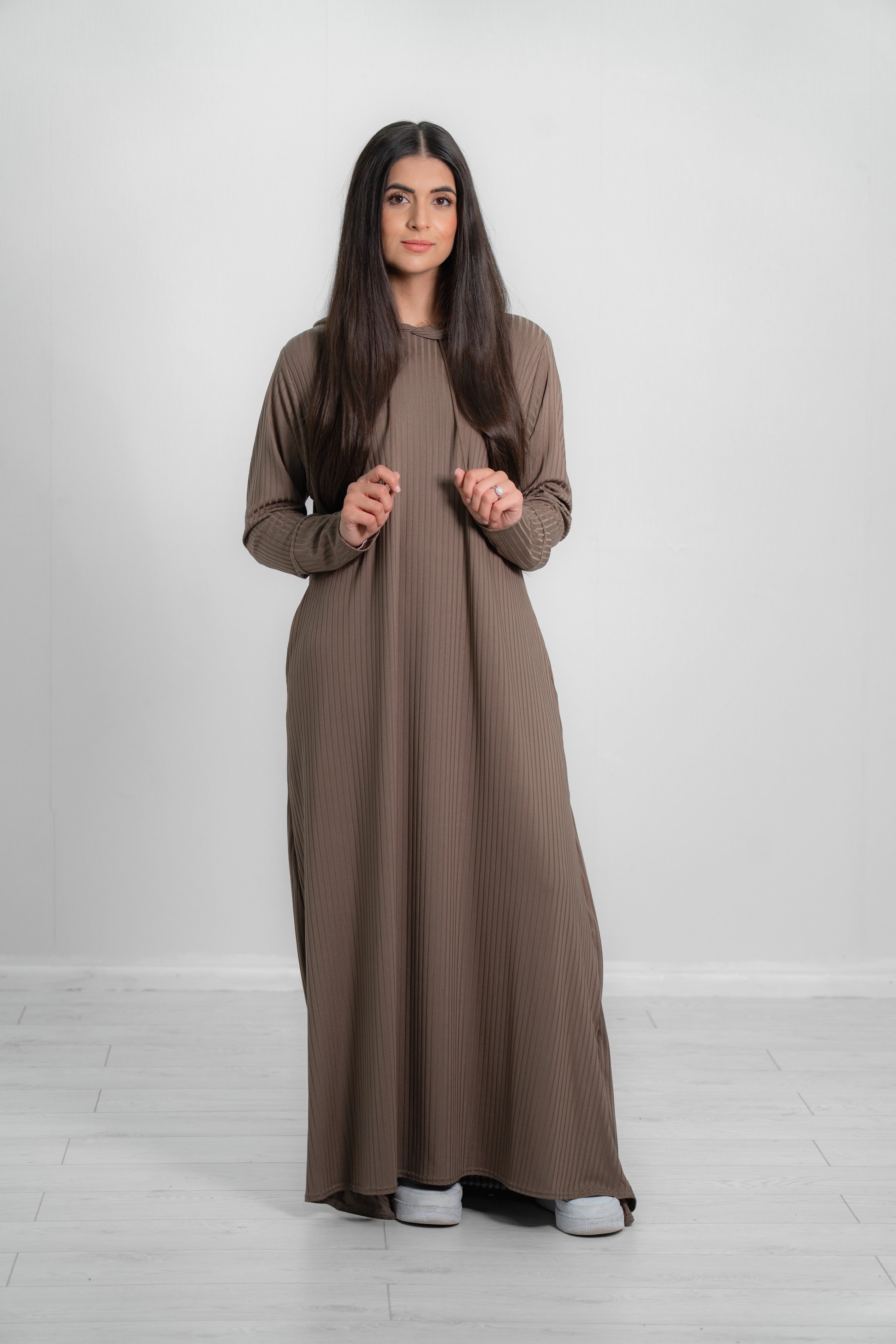 Women’s Long Hooded Ribbed Abaya