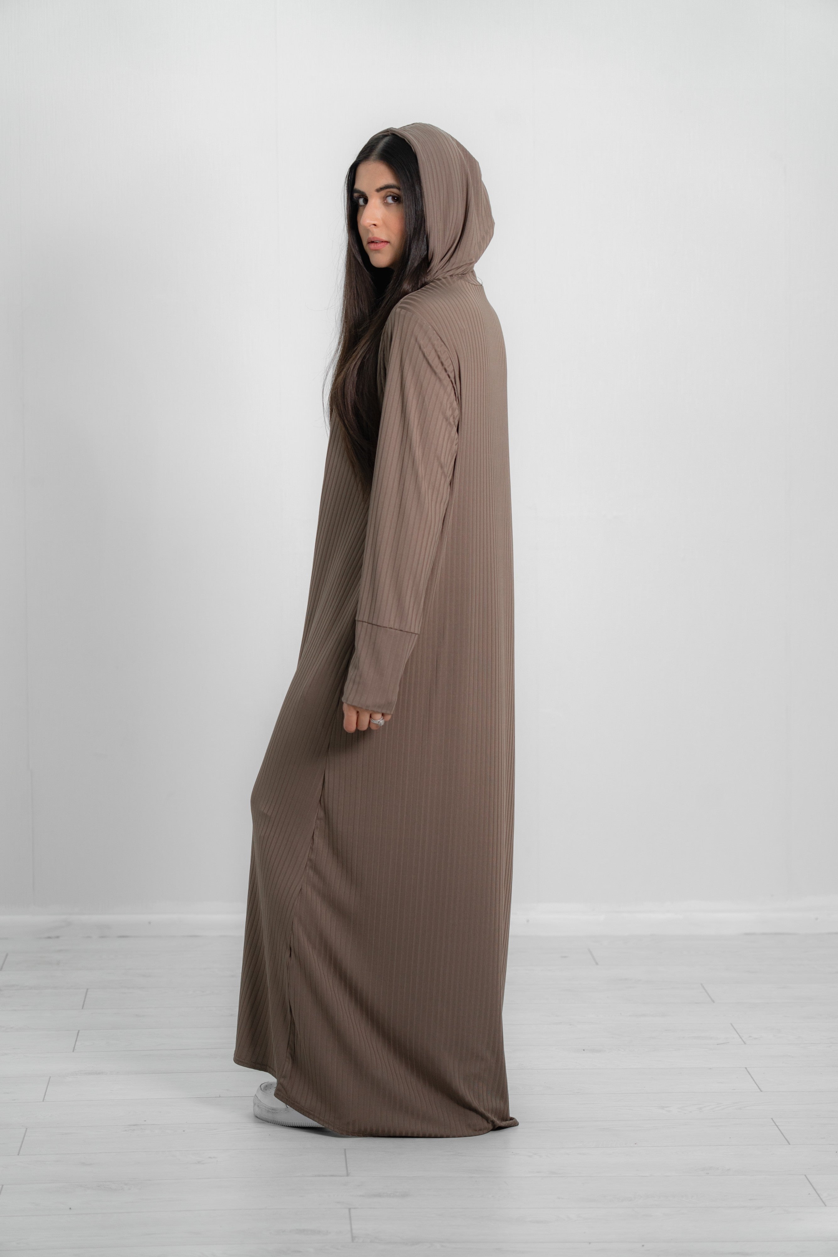 Women’s Long Hooded Ribbed Abaya