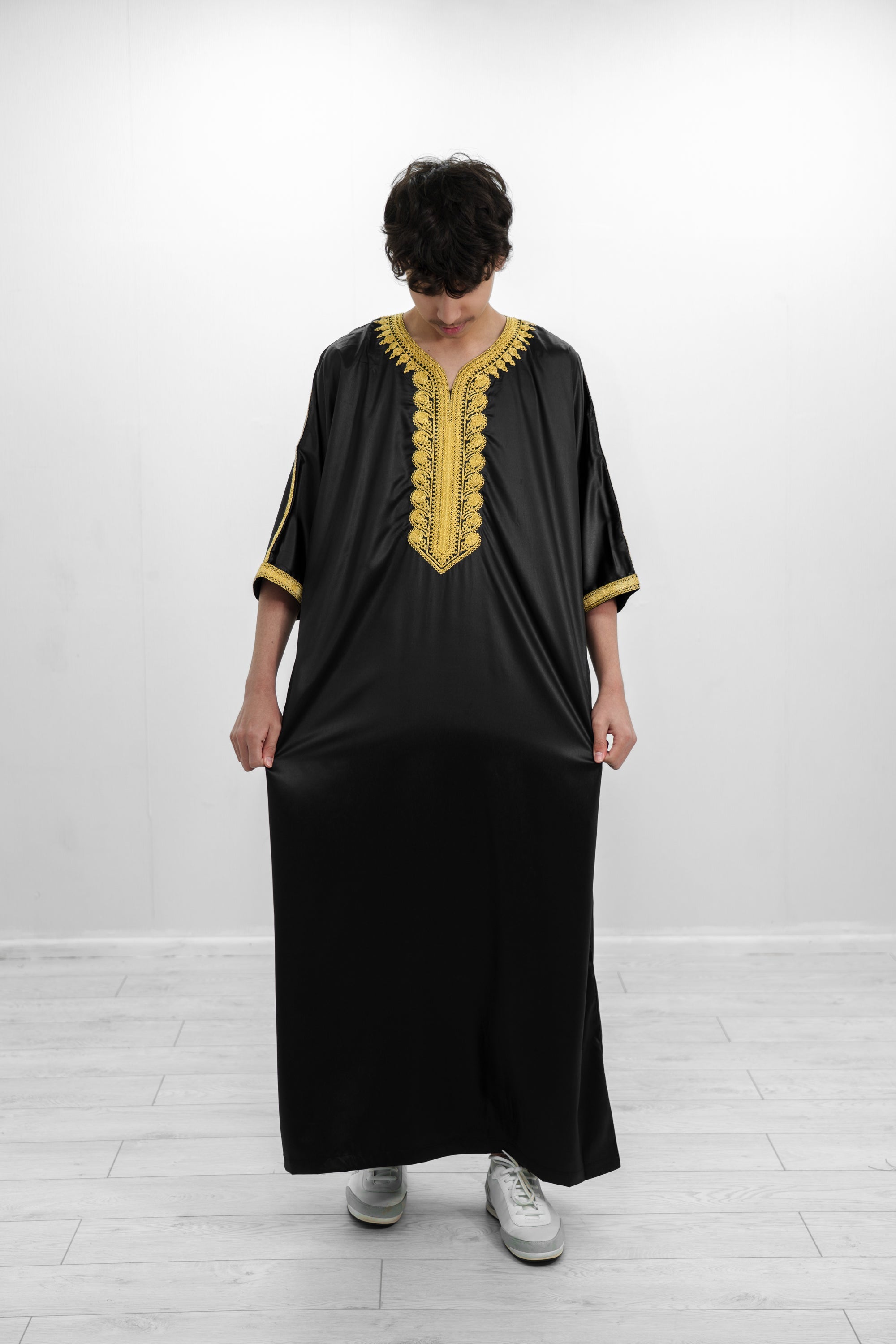 Black Shiny Half Sleeve  Moroccan Jubba with Pockets