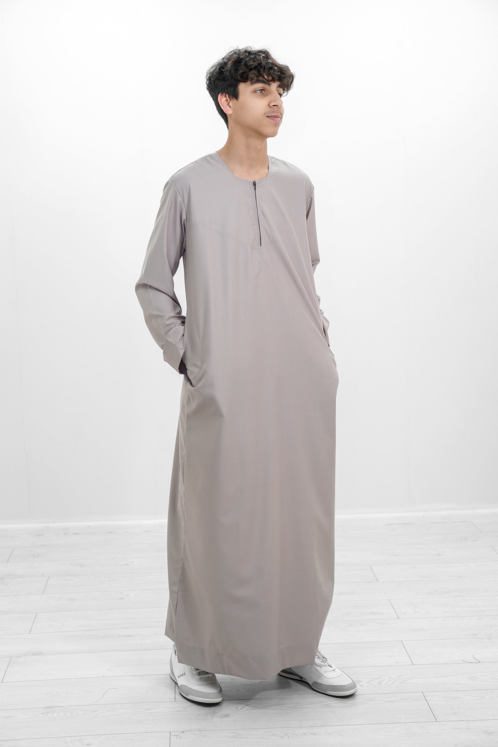 Grey Omani Zip Neck with V Neck Embroidery Design Jubba