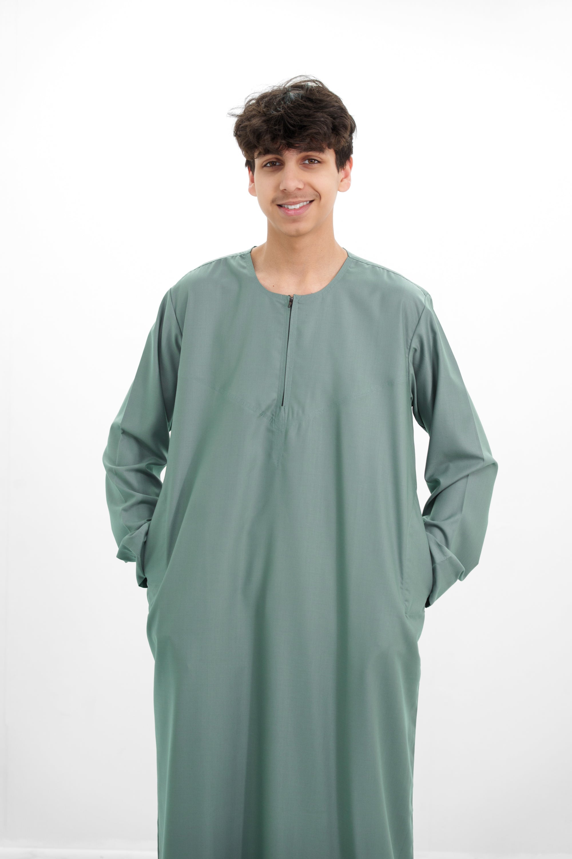 Tan Omani Shiny Zip Neck with V Neck Embroidery Design Jubba