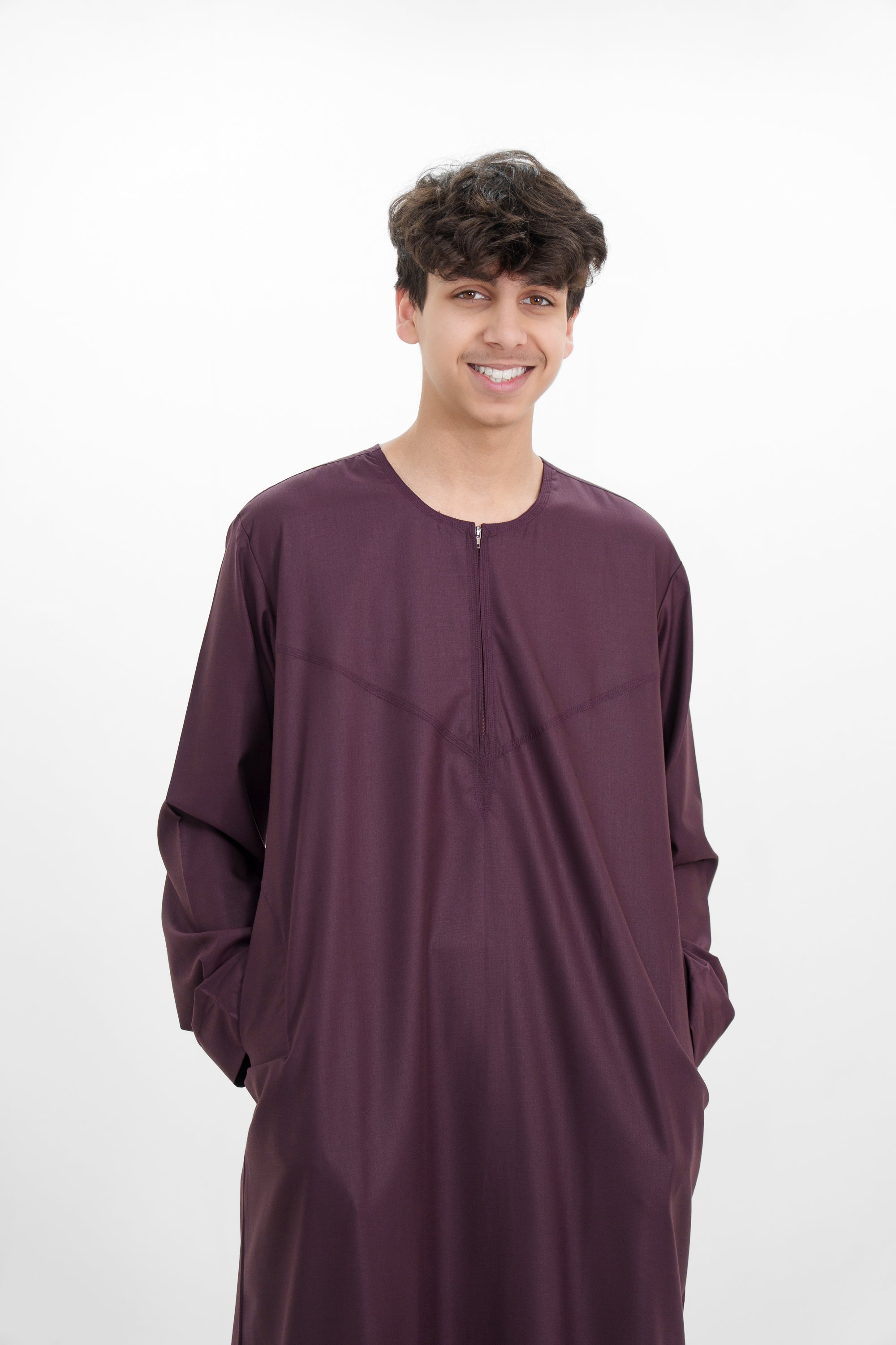 Tan Omani Shiny Zip Neck with V Neck Embroidery Design Jubba