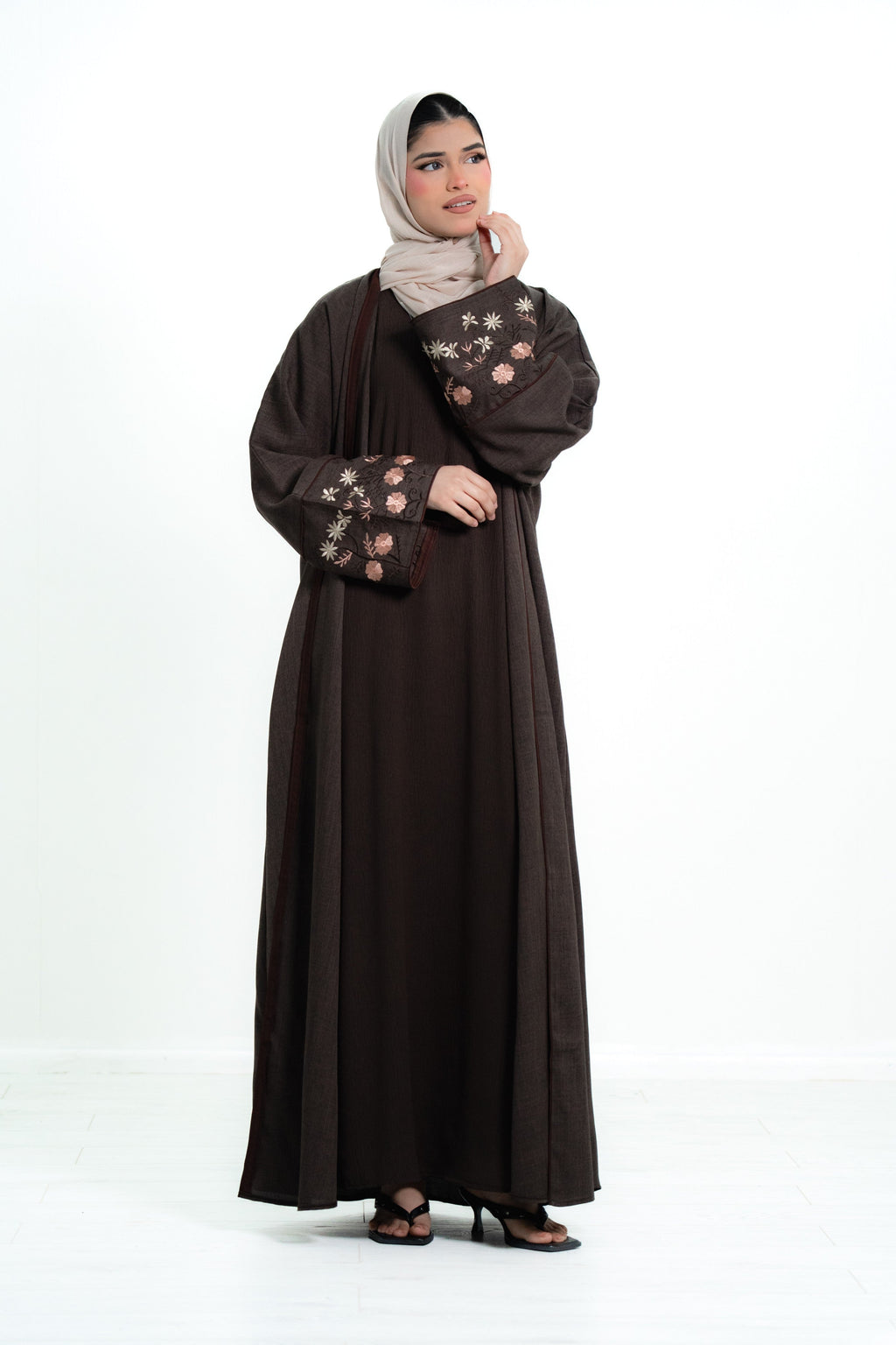 Women’s Cotton 2 Piece Open Abaya with Flower Embroidery