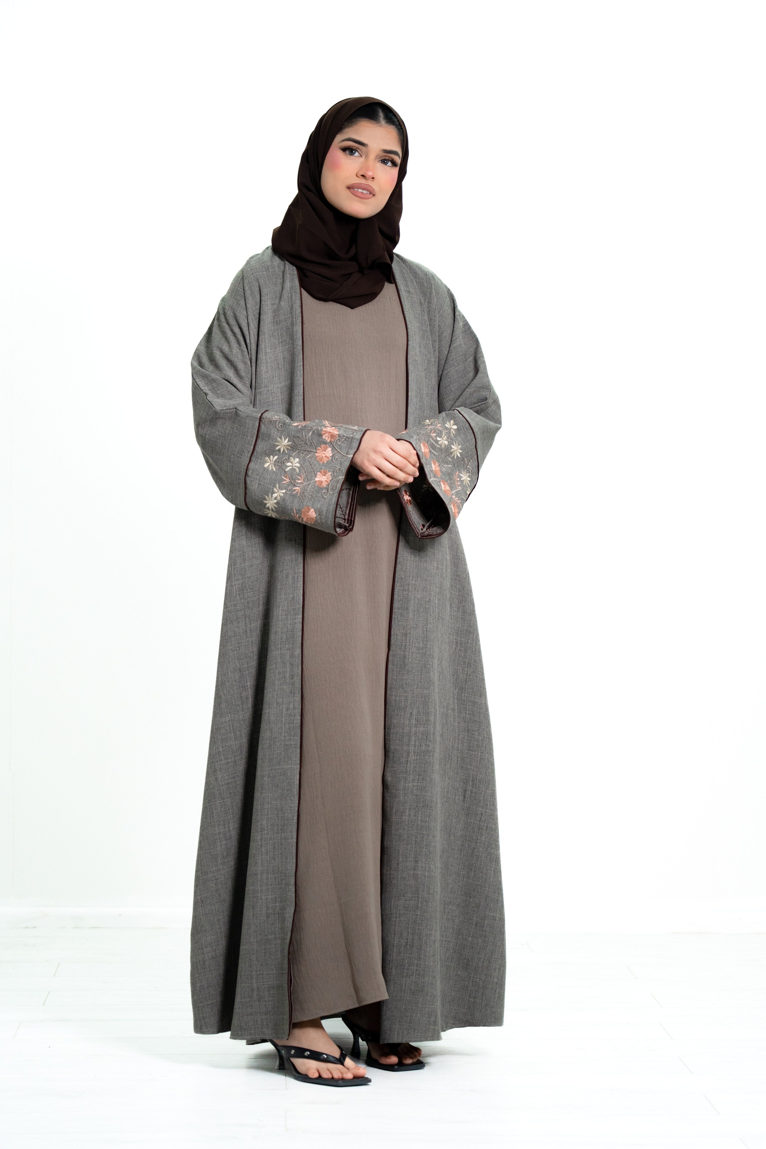 Women’s Cotton 2 Piece Open Abaya with Flower Embroidery
