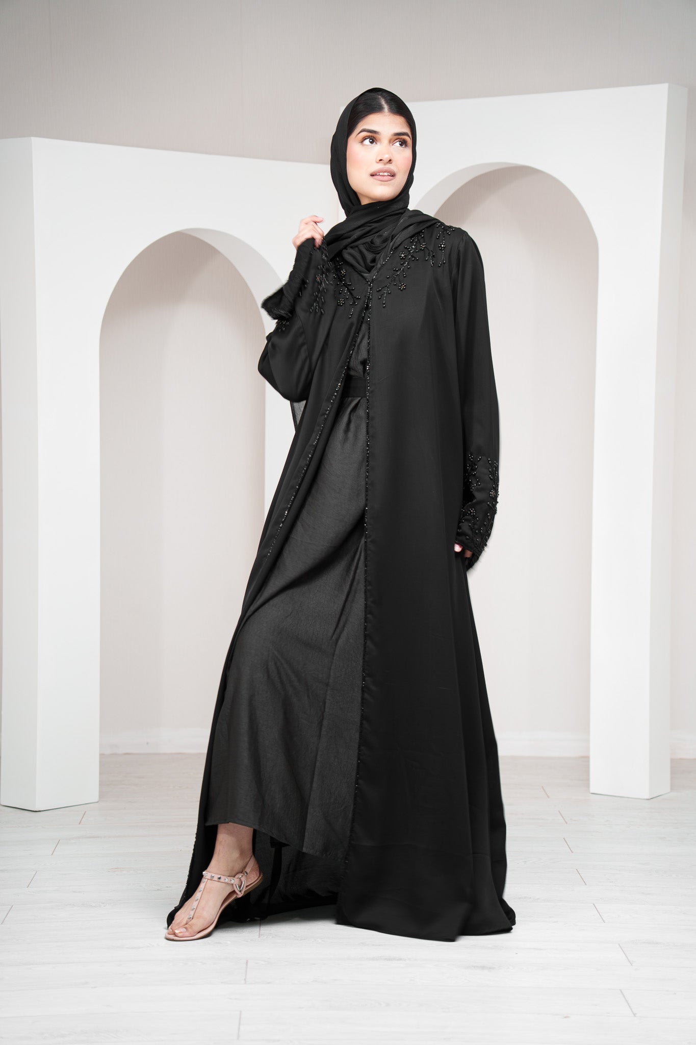 Brown 2 Piece Open Abaya with Clasps Closure