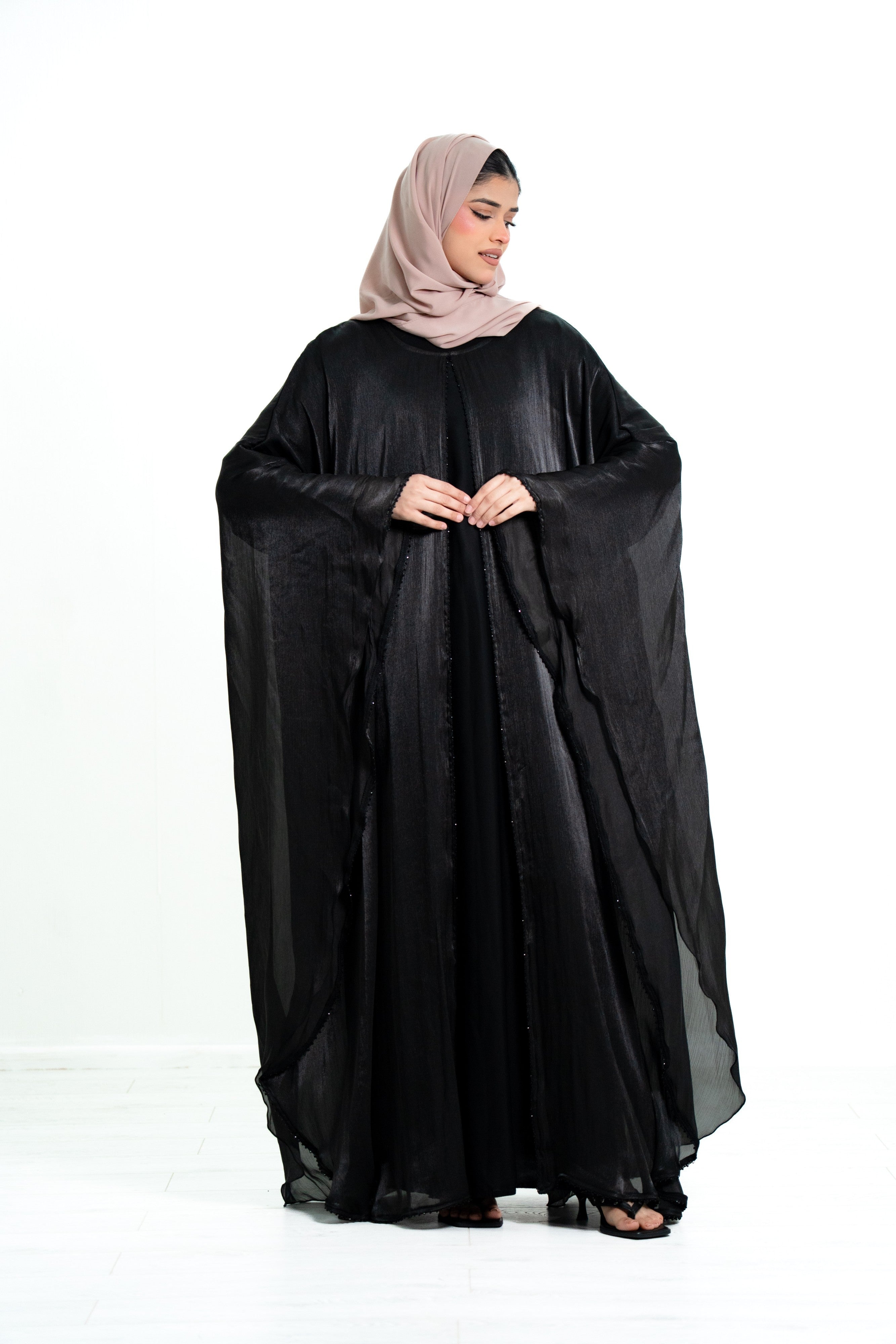 Women’s 2 Piece Chiffon Flowy Abaya with pearl details