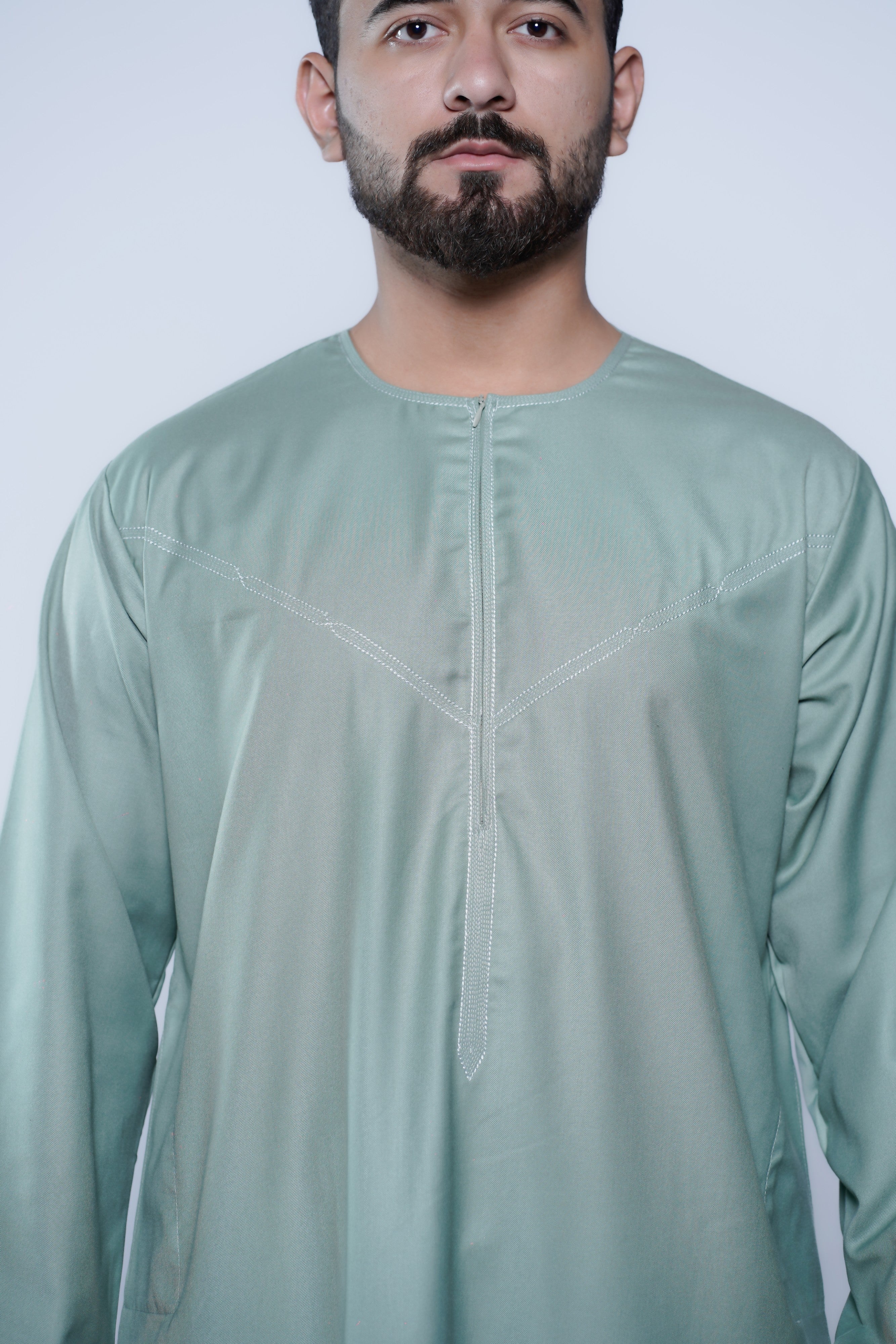 Omani Jubba with Curve Jump stitch design