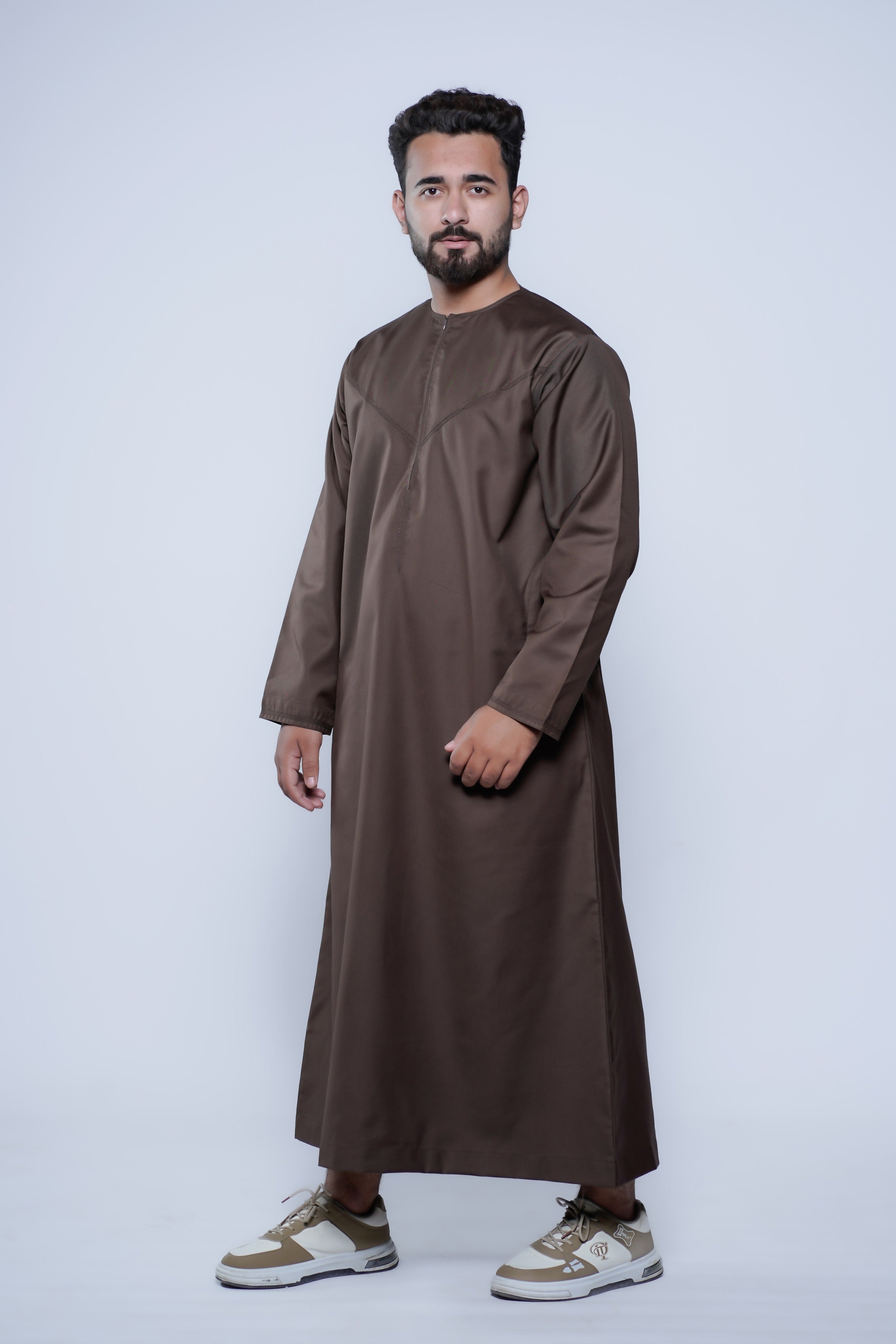 Omani Jubba with Curve Jump stitch design