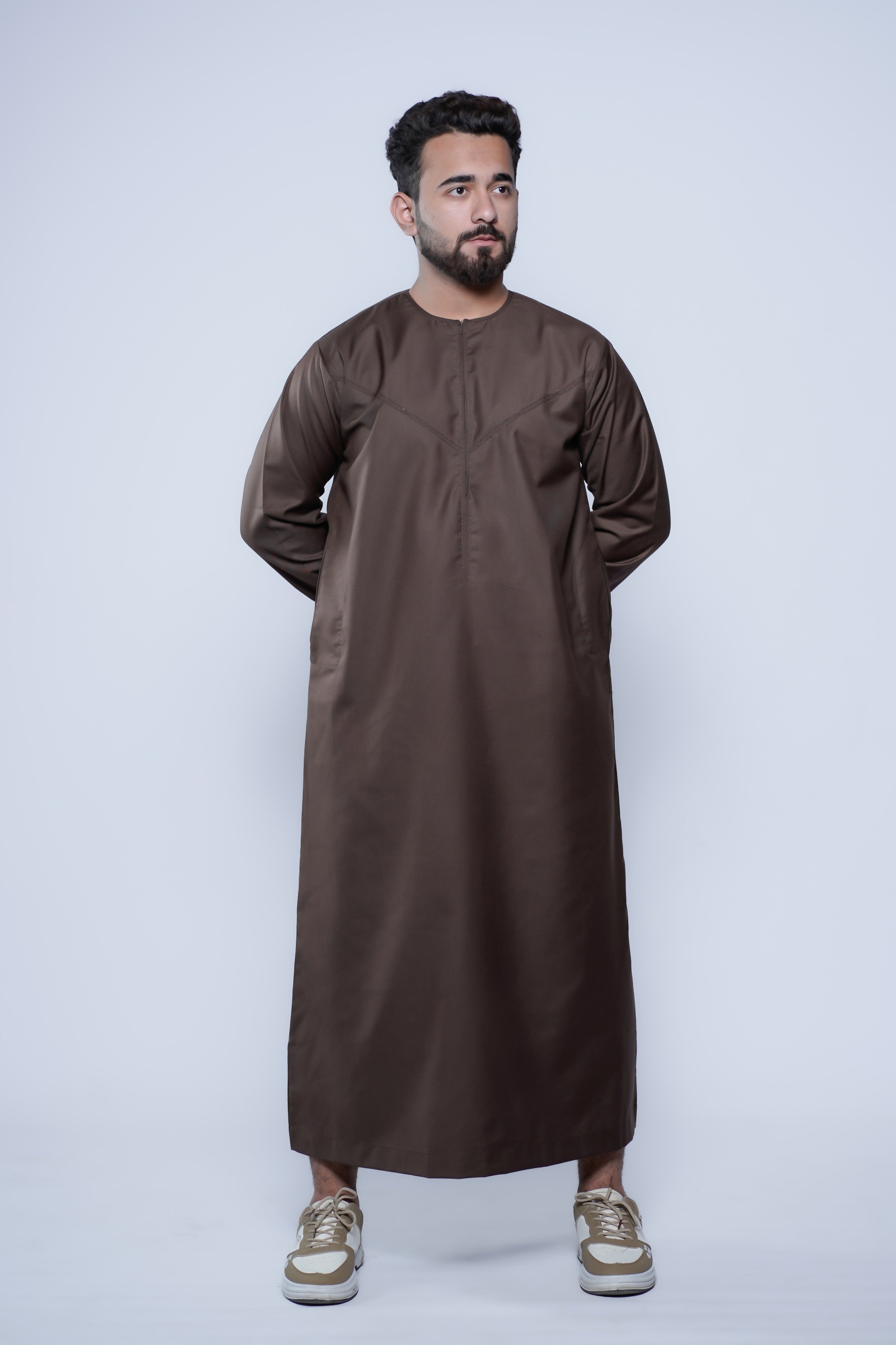 Omani Jubba with Curve Jump stitch design