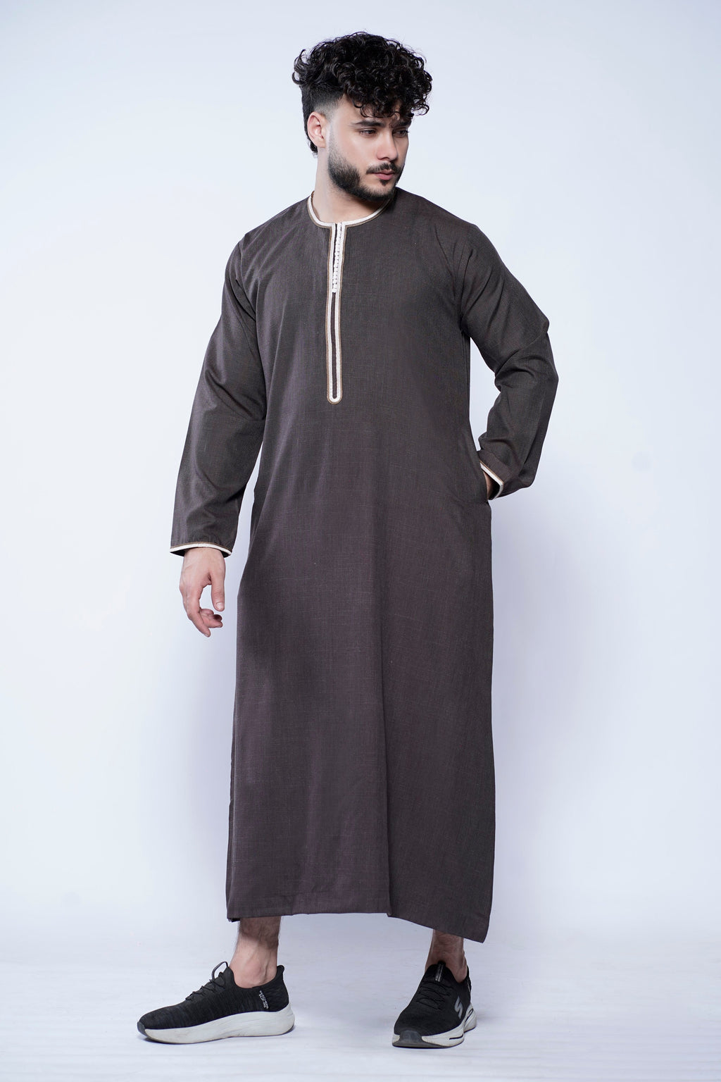 Long Sleeve Omani Embroidery Jubba