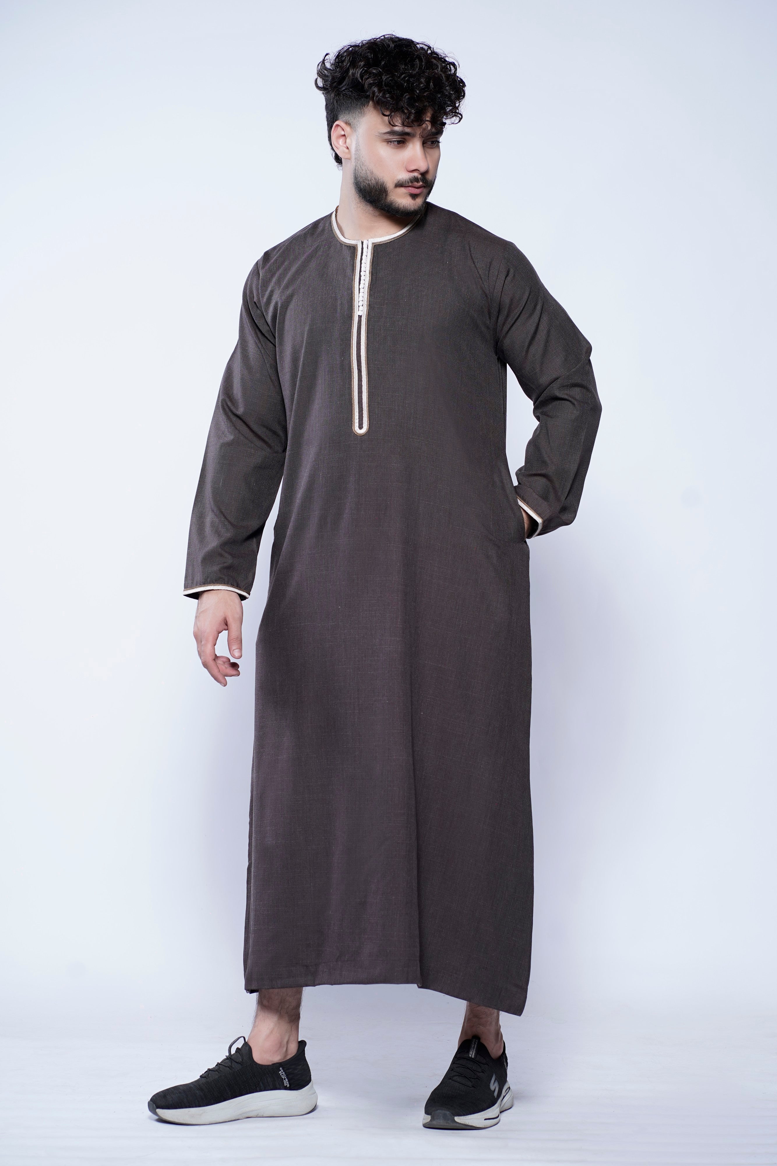 Long Sleeve Omani Embroidery Jubba