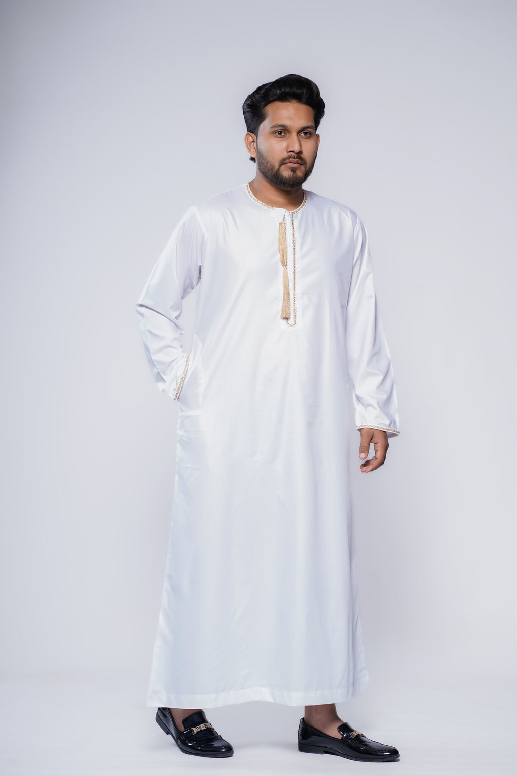Omani Embroidery Tassel Jubba