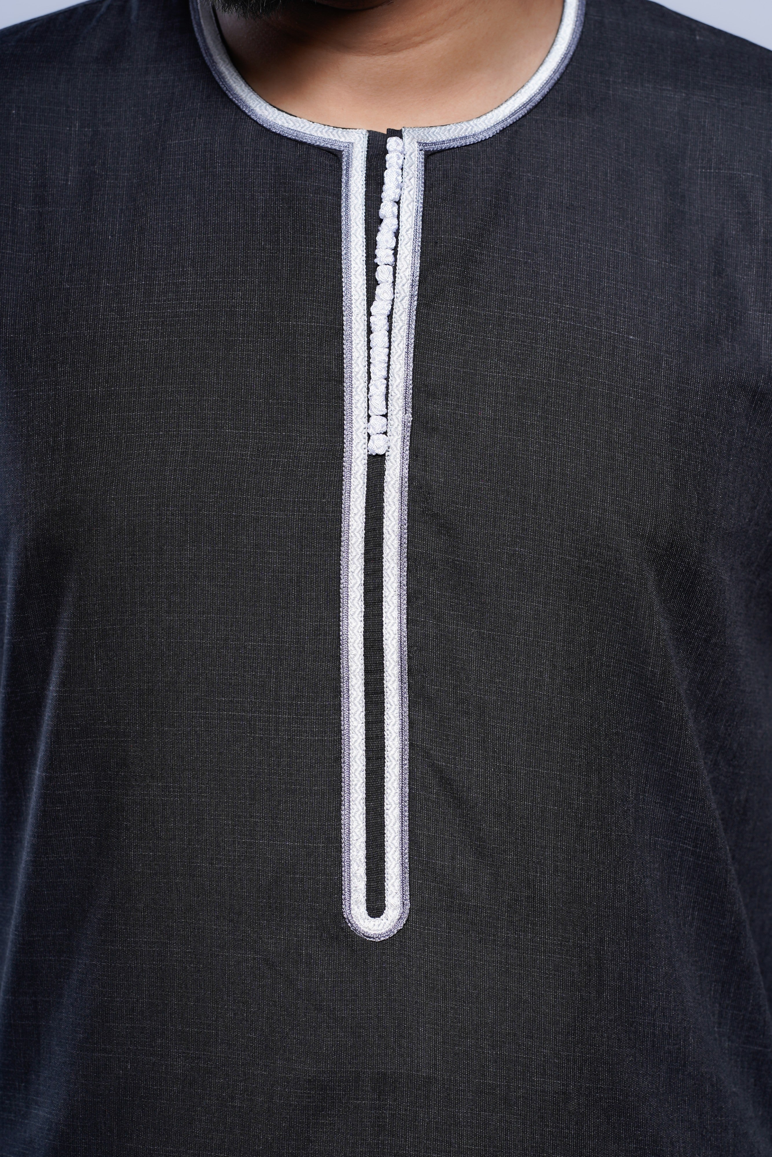 Long Sleeve Omani Embroidery Jubba