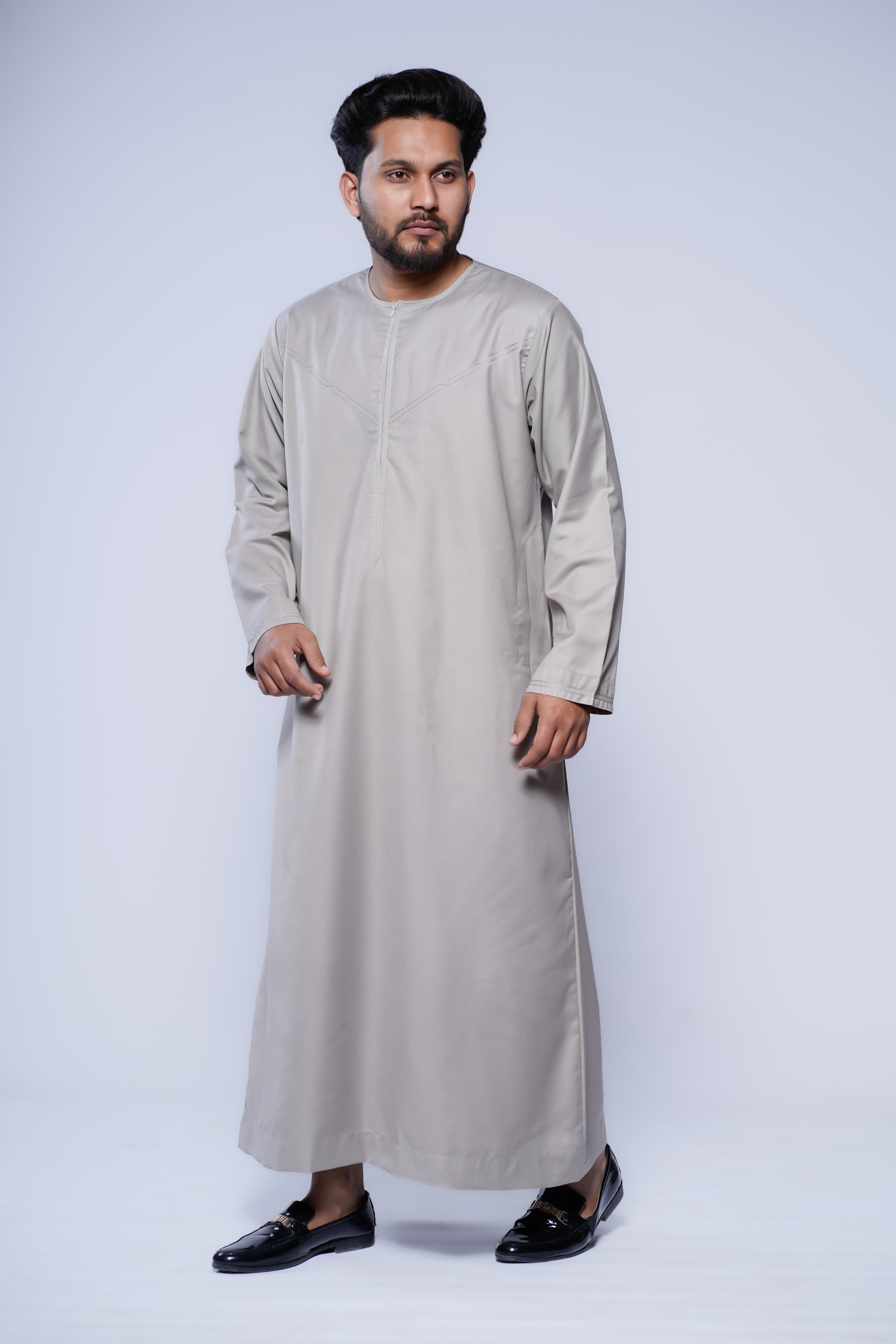 Omani Jubba with Curve Jump stitch design