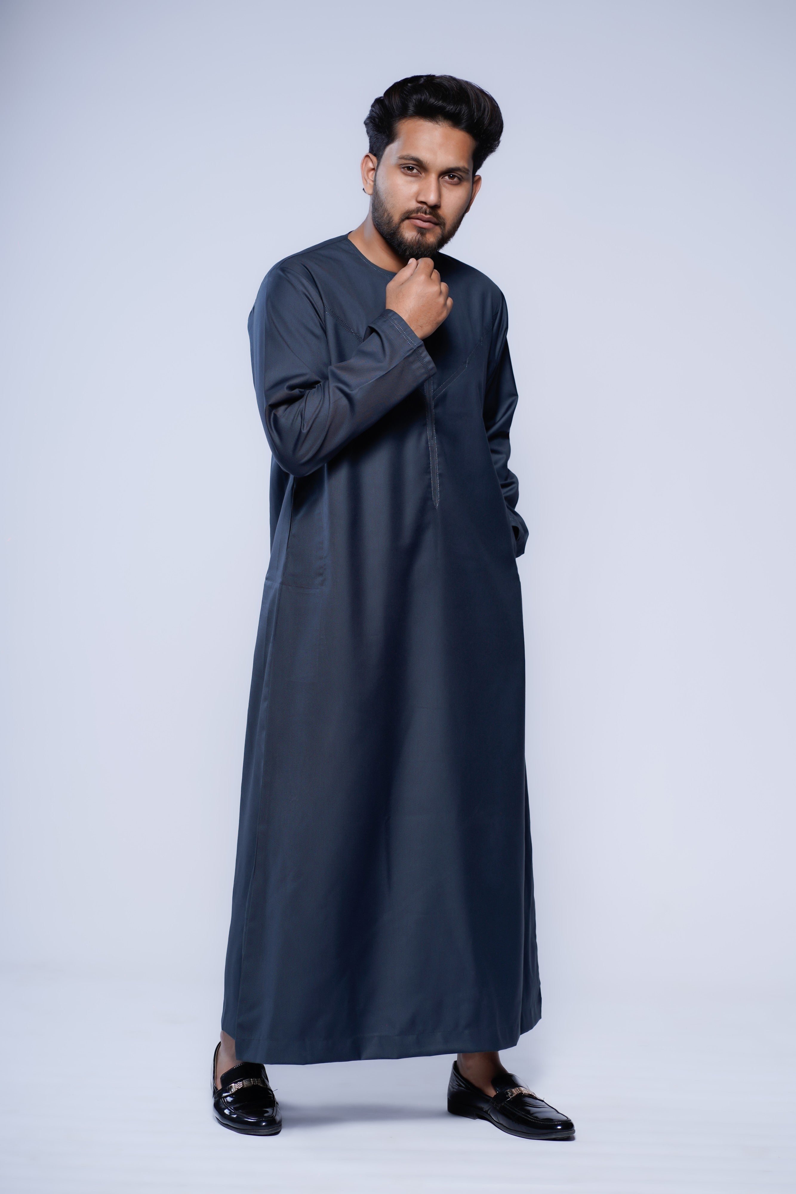 Omani Jubba with Curve Jump stitch design