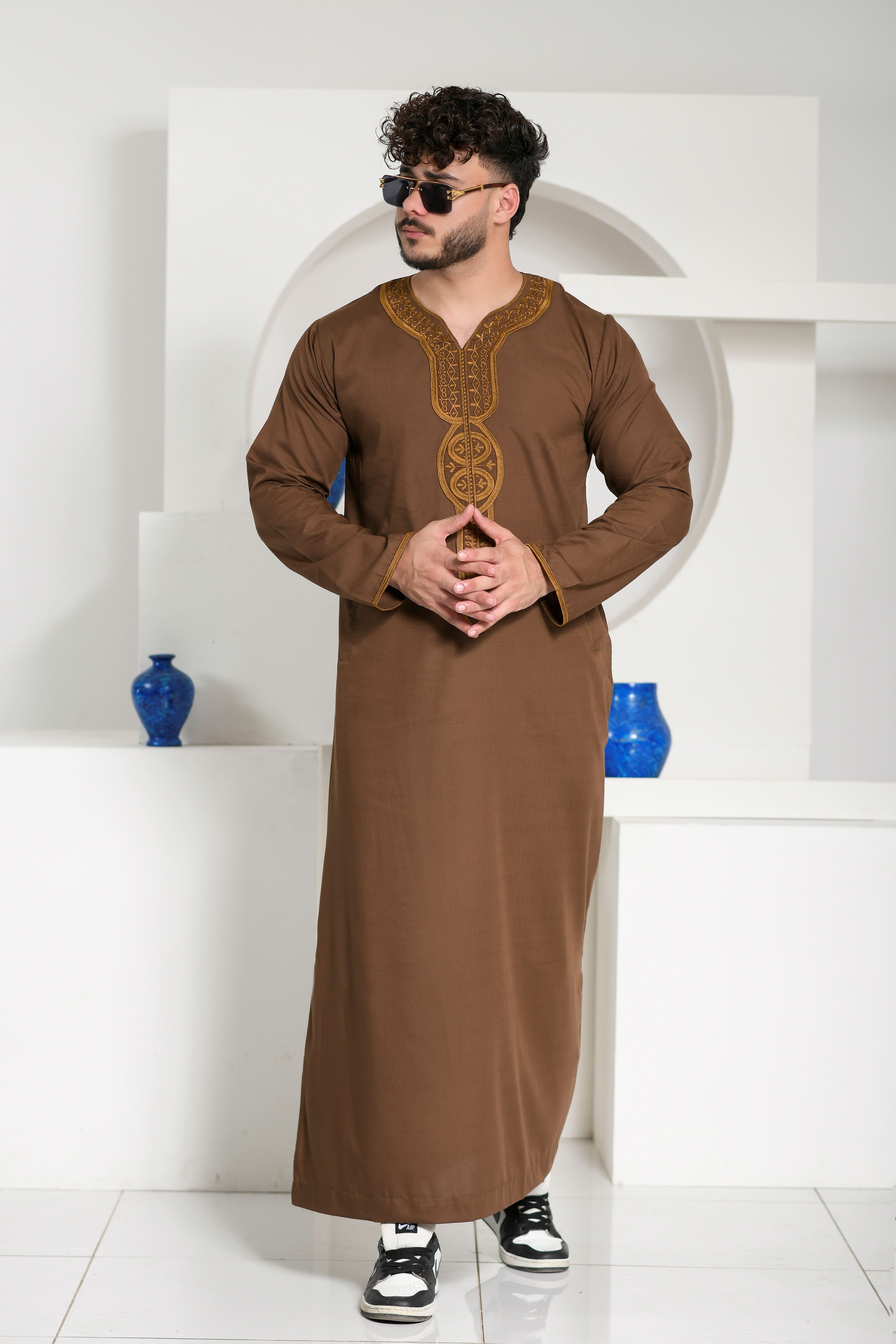 Black Moroccan Embroidered Full Sleeve Jubba