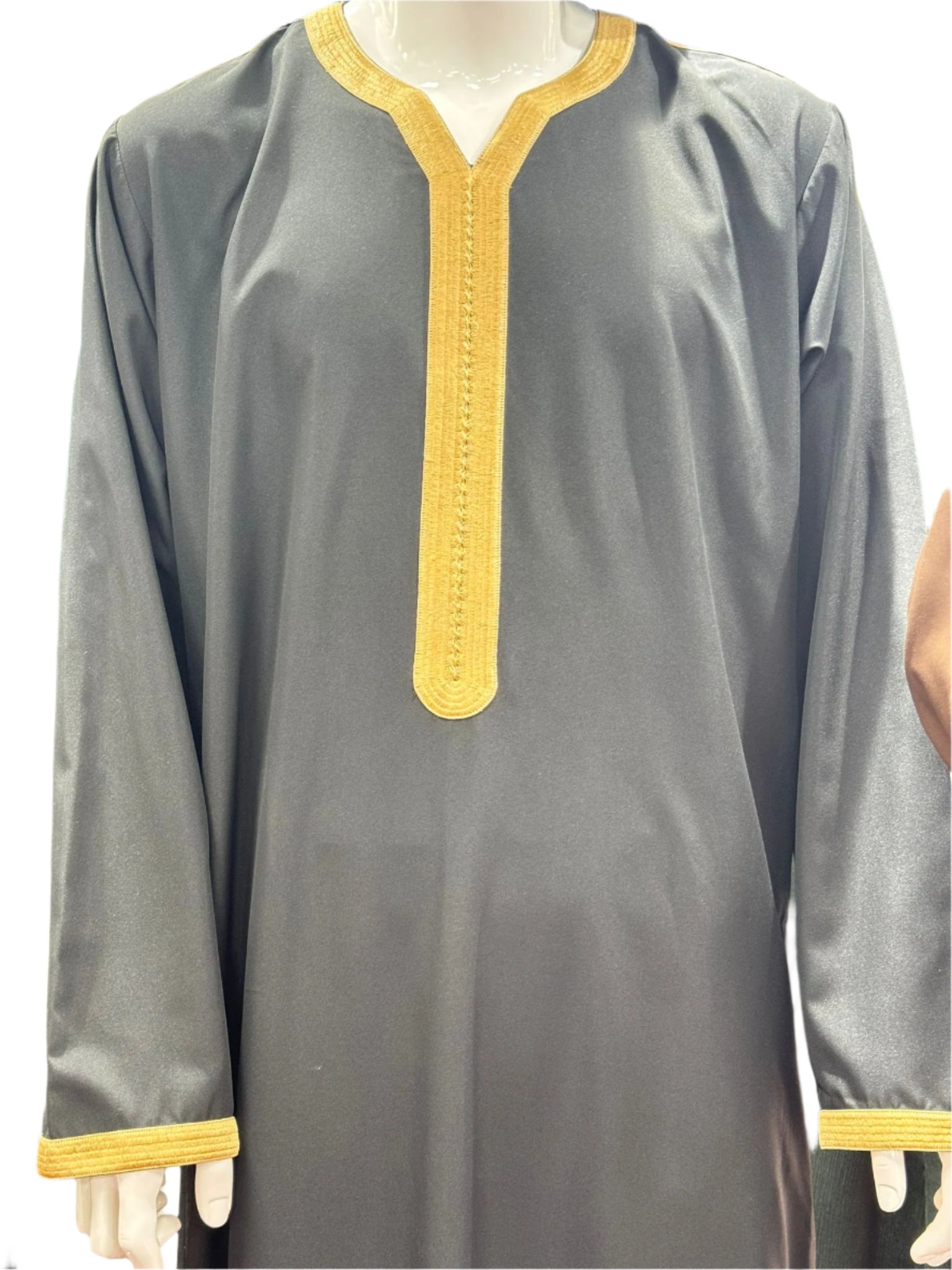 White Omani Jubba with Gold Embroidery