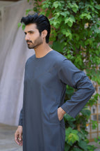 Navy Omani Round Neck Jubba with V Neck Stitched Embroidery